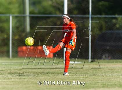 Thumbnail 2 in Dobyns-Bennett @ Sullivan South photogallery.