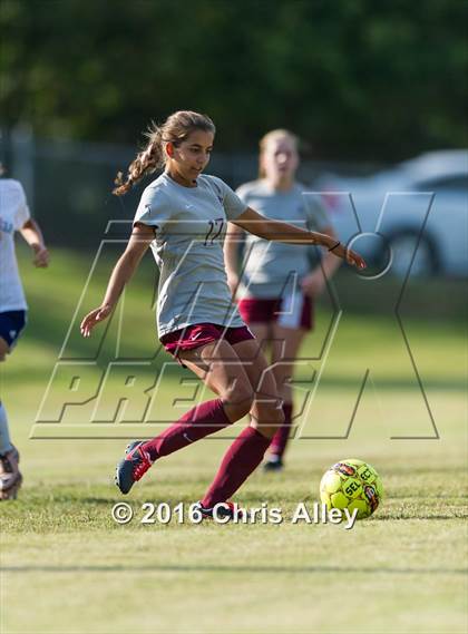 Thumbnail 1 in Dobyns-Bennett @ Sullivan South photogallery.
