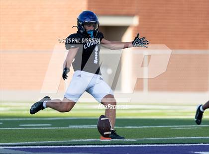Thumbnail 3 in JV: Lehman @ College Station photogallery.
