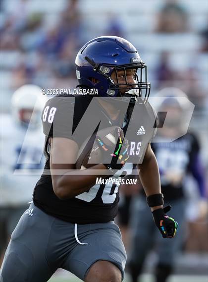 Thumbnail 1 in JV: Lehman @ College Station photogallery.