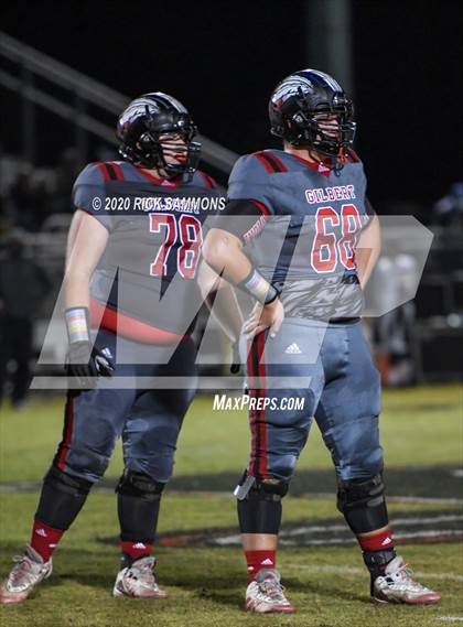 Thumbnail 1 in Dillon @ Gilbert (SCHSL Class AAA Second Round Playoff) photogallery.