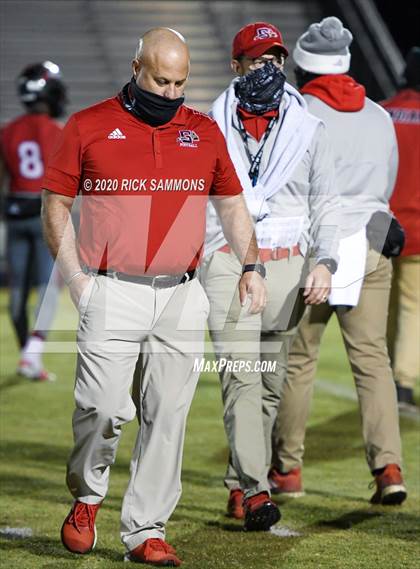 Thumbnail 1 in Dillon @ Gilbert (SCHSL Class AAA Second Round Playoff) photogallery.