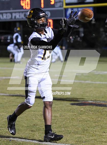 Thumbnail 2 in Dillon @ Gilbert (SCHSL Class AAA Second Round Playoff) photogallery.