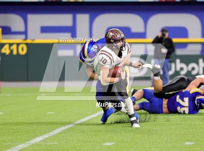 Thumbnail 1 in Whitesboro vs. Brock (UIL 3A Region Final) photogallery.