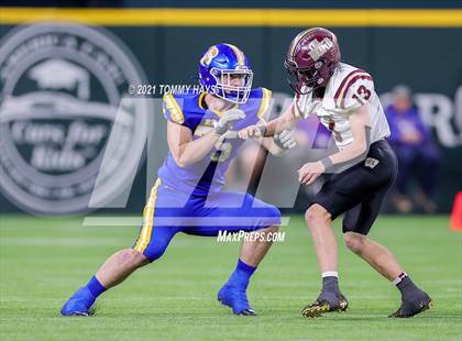 Thumbnail 1 in Whitesboro vs. Brock (UIL 3A Region Final) photogallery.