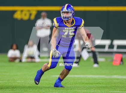 Thumbnail 2 in Whitesboro vs. Brock (UIL 3A Region Final) photogallery.