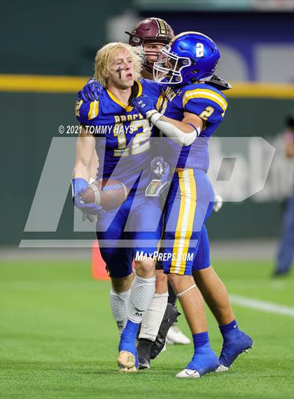Thumbnail 3 in Whitesboro vs. Brock (UIL 3A Region Final) photogallery.