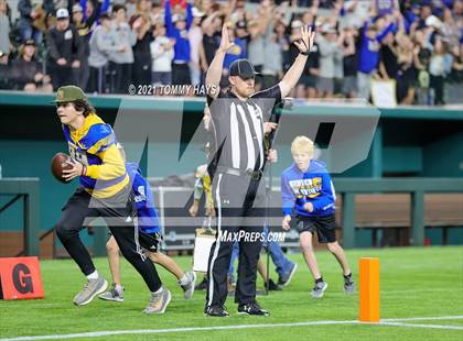 Thumbnail 1 in Whitesboro vs. Brock (UIL 3A Region Final) photogallery.