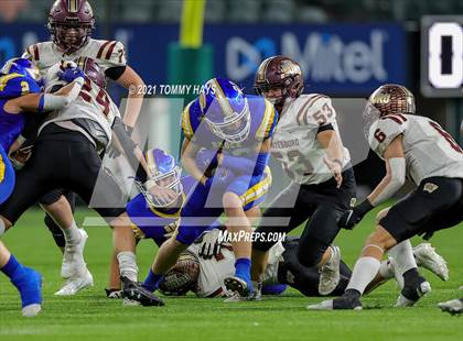 Thumbnail 3 in Whitesboro vs. Brock (UIL 3A Region Final) photogallery.
