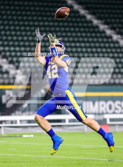 Thumbnail 1 in Whitesboro vs. Brock (UIL 3A Region Final) photogallery.