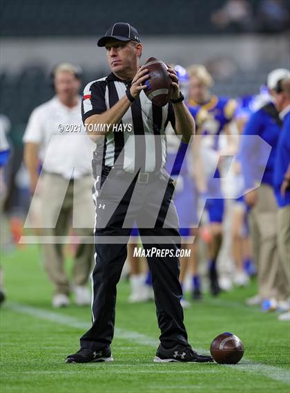 Thumbnail 3 in Whitesboro vs. Brock (UIL 3A Region Final) photogallery.