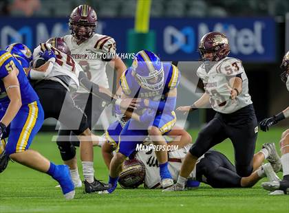 Thumbnail 2 in Whitesboro vs. Brock (UIL 3A Region Final) photogallery.