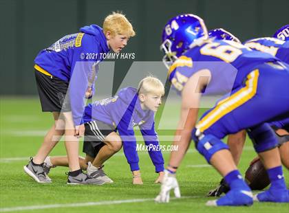 Thumbnail 3 in Whitesboro vs. Brock (UIL 3A Region Final) photogallery.