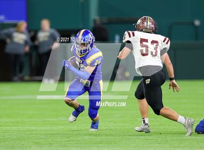 Thumbnail 2 in Whitesboro vs. Brock (UIL 3A Region Final) photogallery.