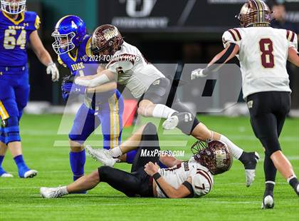 Thumbnail 3 in Whitesboro vs. Brock (UIL 3A Region Final) photogallery.