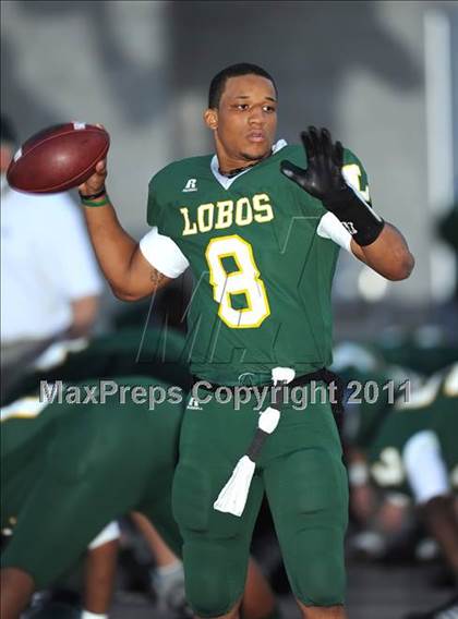 Thumbnail 1 in South Garland vs. Longview (5A Division 2 Region 2 Area Playoffs) photogallery.