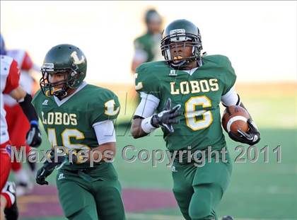 Thumbnail 2 in South Garland vs. Longview (5A Division 2 Region 2 Area Playoffs) photogallery.