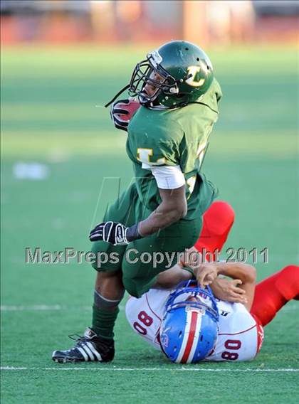 Thumbnail 2 in South Garland vs. Longview (5A Division 2 Region 2 Area Playoffs) photogallery.