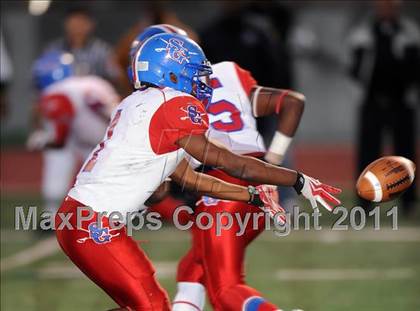 Thumbnail 2 in South Garland vs. Longview (5A Division 2 Region 2 Area Playoffs) photogallery.