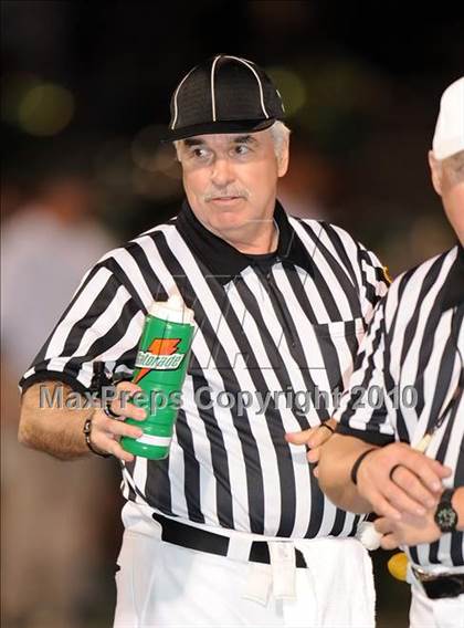 Thumbnail 1 in South Garland vs. Longview (5A Division 2 Region 2 Area Playoffs) photogallery.