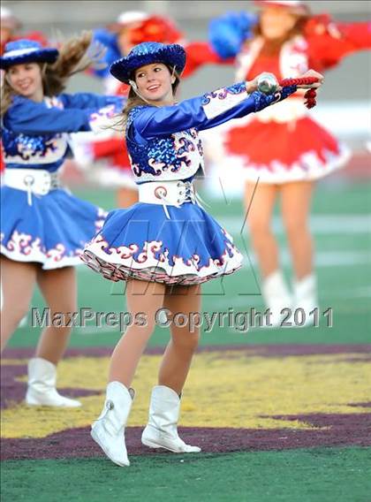 Thumbnail 2 in South Garland vs. Longview (5A Division 2 Region 2 Area Playoffs) photogallery.
