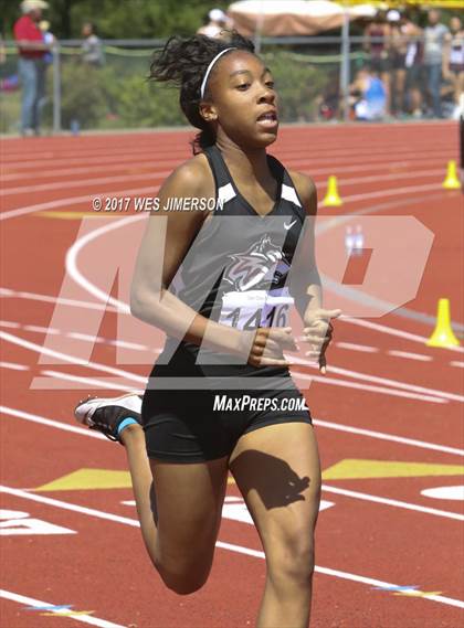 Thumbnail 1 in Del Oro Invitational photogallery.