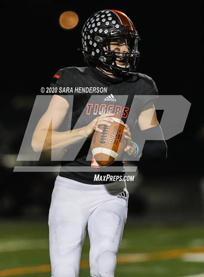 Thumbnail 3 in Lakeville South @ Farmington photogallery.