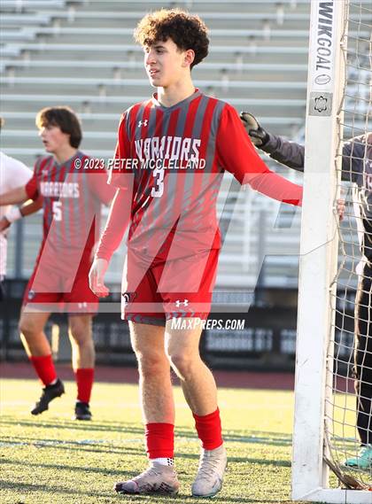 Thumbnail 3 in Oliver Ames vs. Wakefield Memorial (MIAA Division 2 Final) photogallery.