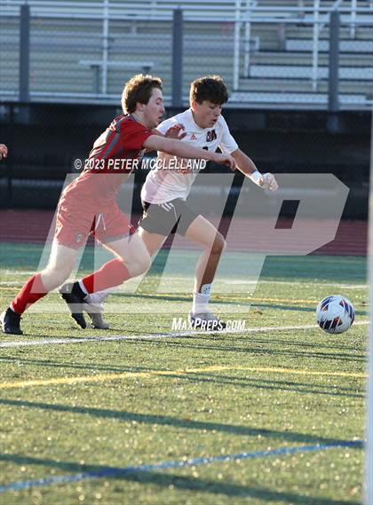 Thumbnail 2 in Oliver Ames vs. Wakefield Memorial (MIAA Division 2 Final) photogallery.