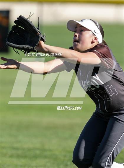 Thumbnail 2 in Kennedy @ Alemany photogallery.