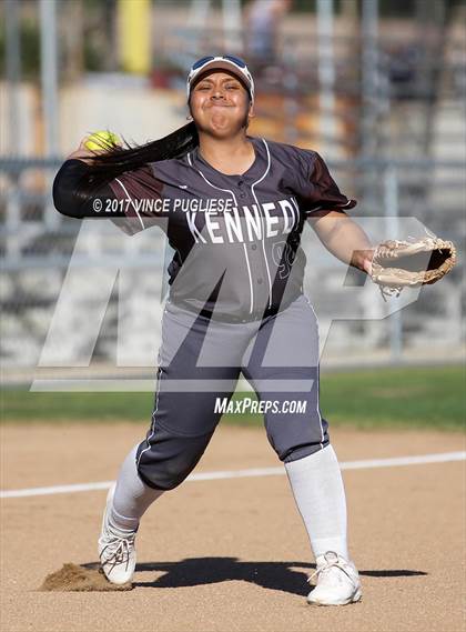 Thumbnail 1 in Kennedy @ Alemany photogallery.