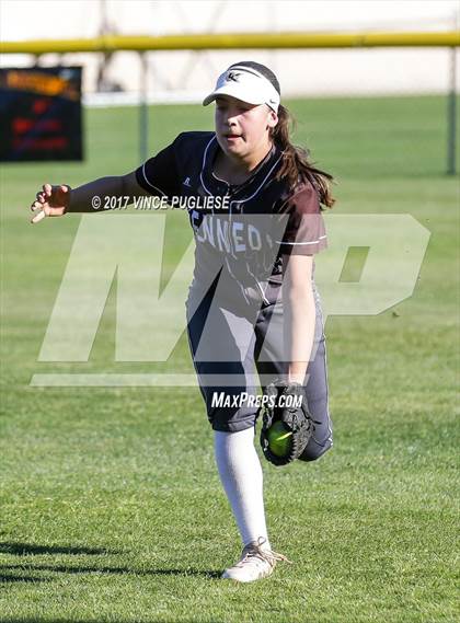 Thumbnail 2 in Kennedy @ Alemany photogallery.