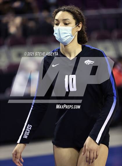 Thumbnail 2 in Grandview vs Rampart (CHSAA 5A Championship) photogallery.