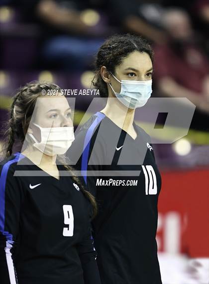 Thumbnail 2 in Grandview vs Rampart (CHSAA 5A Championship) photogallery.