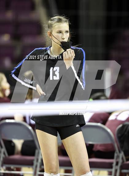 Thumbnail 2 in Grandview vs Rampart (CHSAA 5A Championship) photogallery.