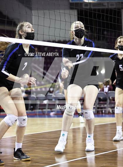 Thumbnail 1 in Grandview vs Rampart (CHSAA 5A Championship) photogallery.