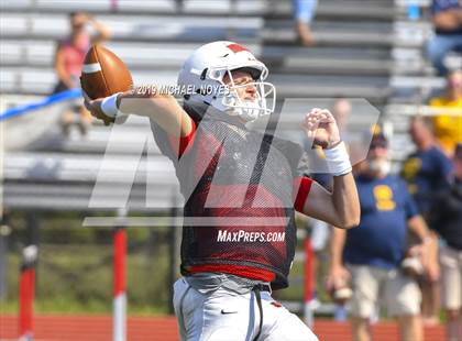 Thumbnail 2 in Archbishop Moeller vs Colerain (Scrimmage) photogallery.