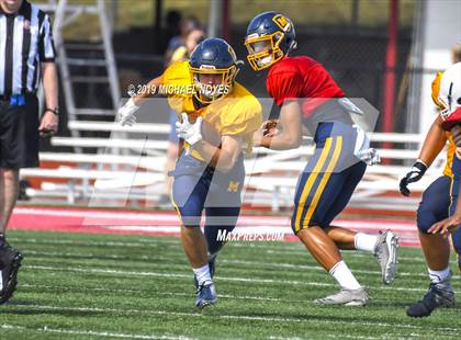 Thumbnail 3 in Archbishop Moeller vs Colerain (Scrimmage) photogallery.