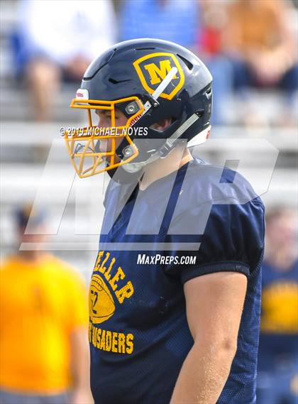 Thumbnail 1 in Archbishop Moeller vs Colerain (Scrimmage) photogallery.