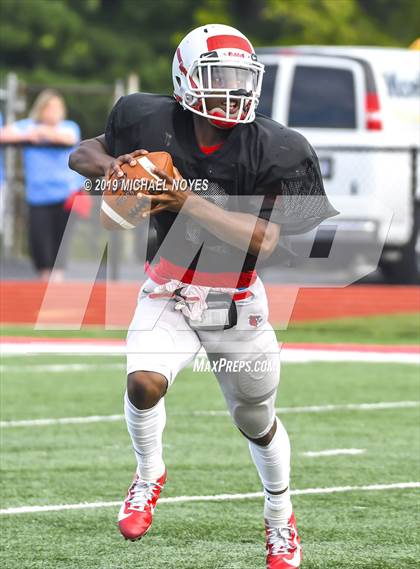 Thumbnail 3 in Archbishop Moeller vs Colerain (Scrimmage) photogallery.