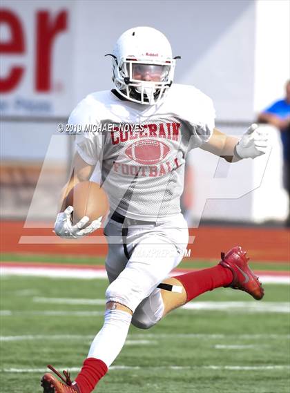 Thumbnail 3 in Archbishop Moeller vs Colerain (Scrimmage) photogallery.