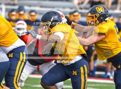 Thumbnail 1 in Archbishop Moeller vs Colerain (Scrimmage) photogallery.