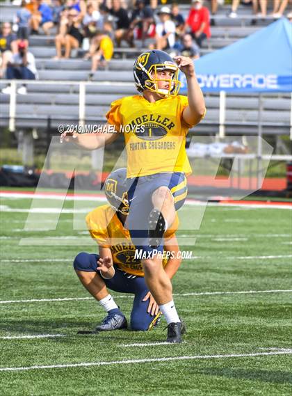 Thumbnail 1 in Archbishop Moeller vs Colerain (Scrimmage) photogallery.