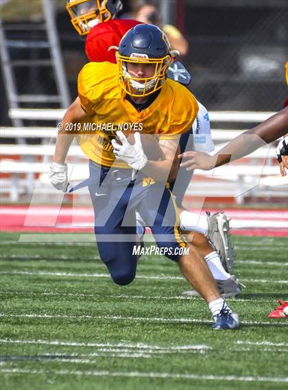 Thumbnail 2 in Archbishop Moeller vs Colerain (Scrimmage) photogallery.