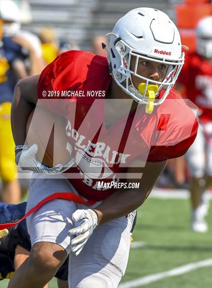 Thumbnail 1 in Archbishop Moeller vs Colerain (Scrimmage) photogallery.