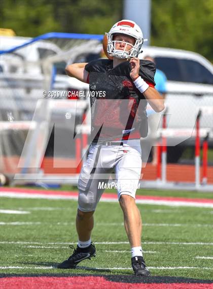 Thumbnail 1 in Archbishop Moeller vs Colerain (Scrimmage) photogallery.