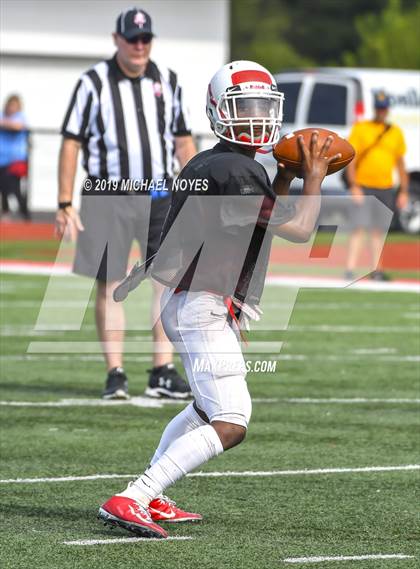 Thumbnail 1 in Archbishop Moeller vs Colerain (Scrimmage) photogallery.