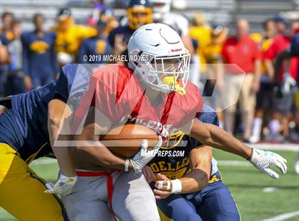 Thumbnail 3 in Archbishop Moeller vs Colerain (Scrimmage) photogallery.
