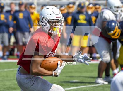 Thumbnail 3 in Archbishop Moeller vs Colerain (Scrimmage) photogallery.