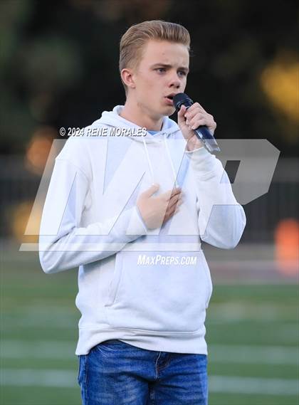 Thumbnail 2 in Lakeside vs Maranatha photogallery.